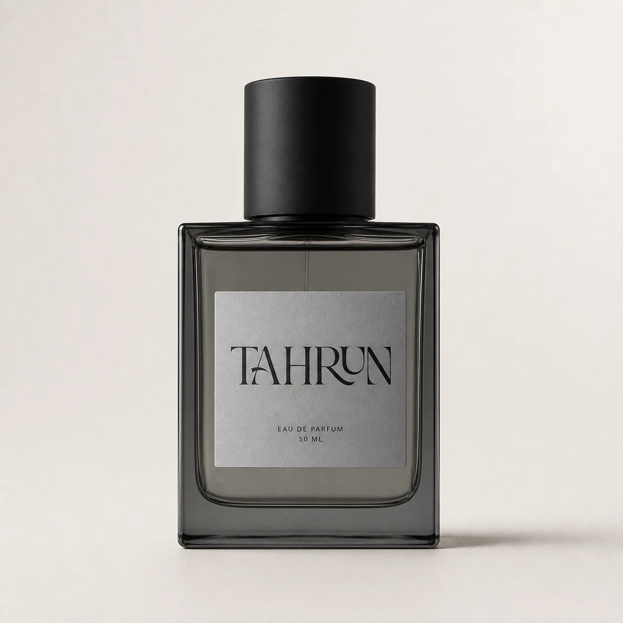 matte weight perfume detail